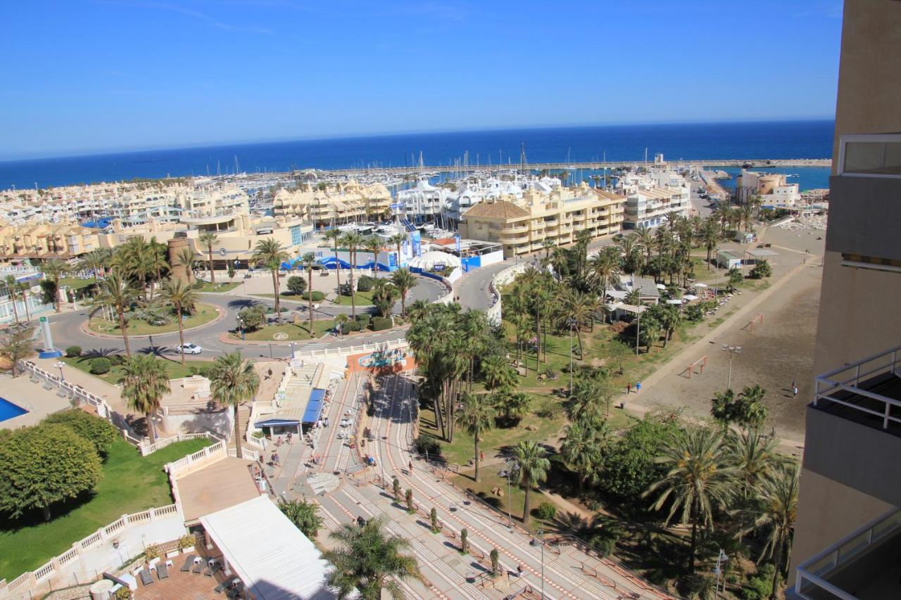 Tamarindos 30M De La Plage Appartement Benalmádena Buitenkant foto